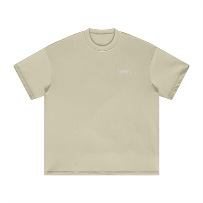 Khaki t-shirt with logo.
