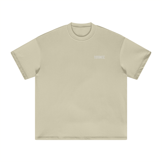Khaki t-shirt with logo.
